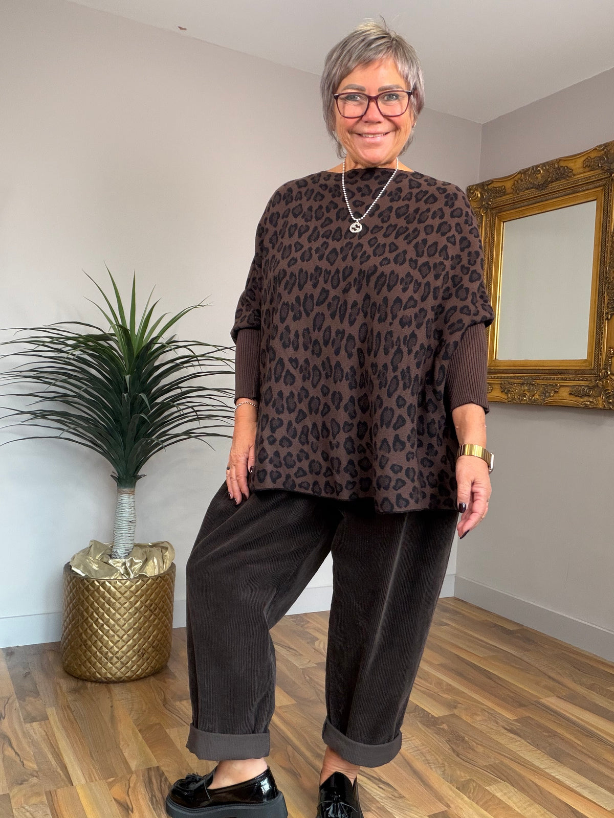 Luxury  Leopard Print Knit Top