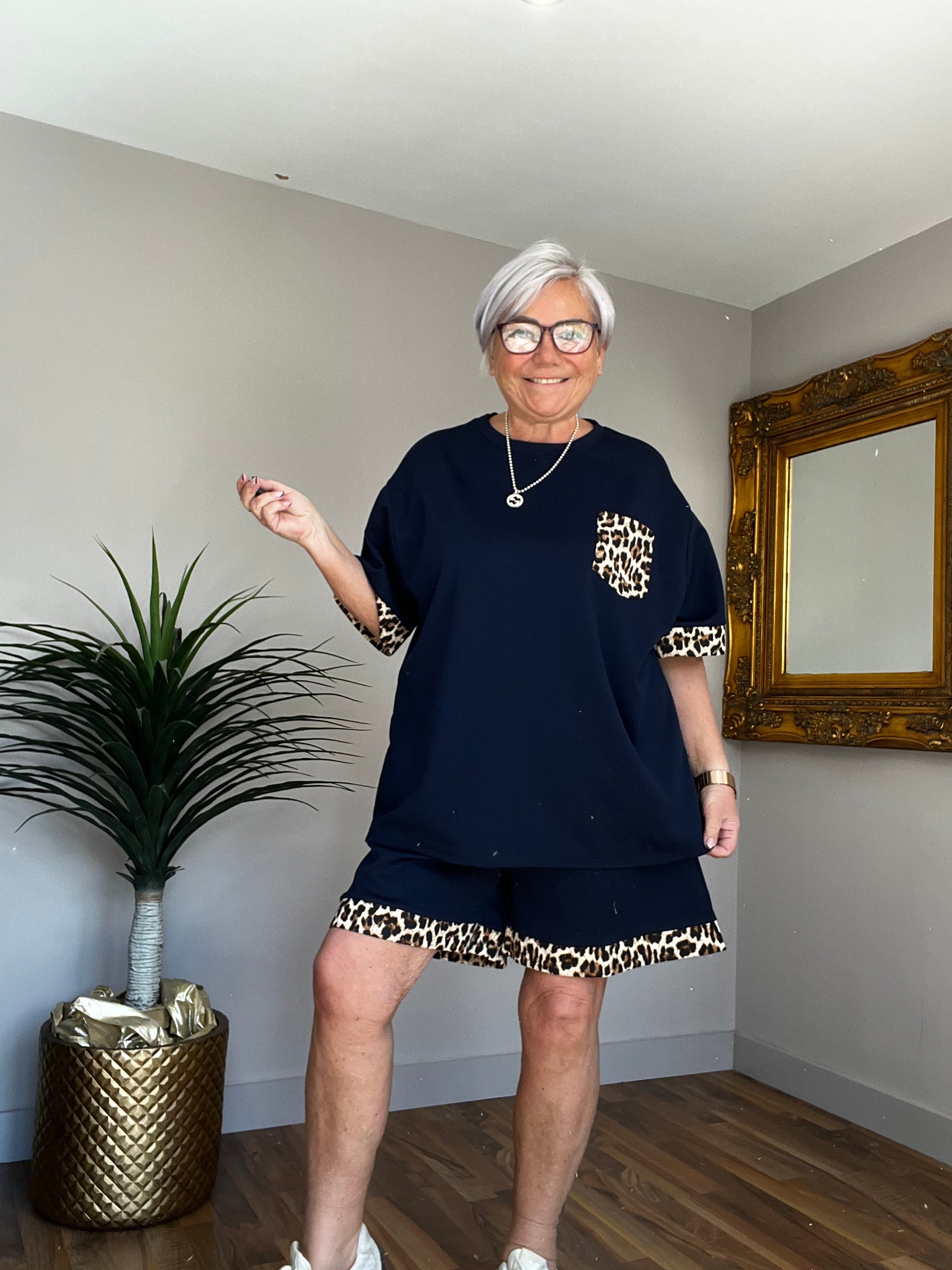🔥 Sale No -,Return Scuba Animal Print Short Co ord