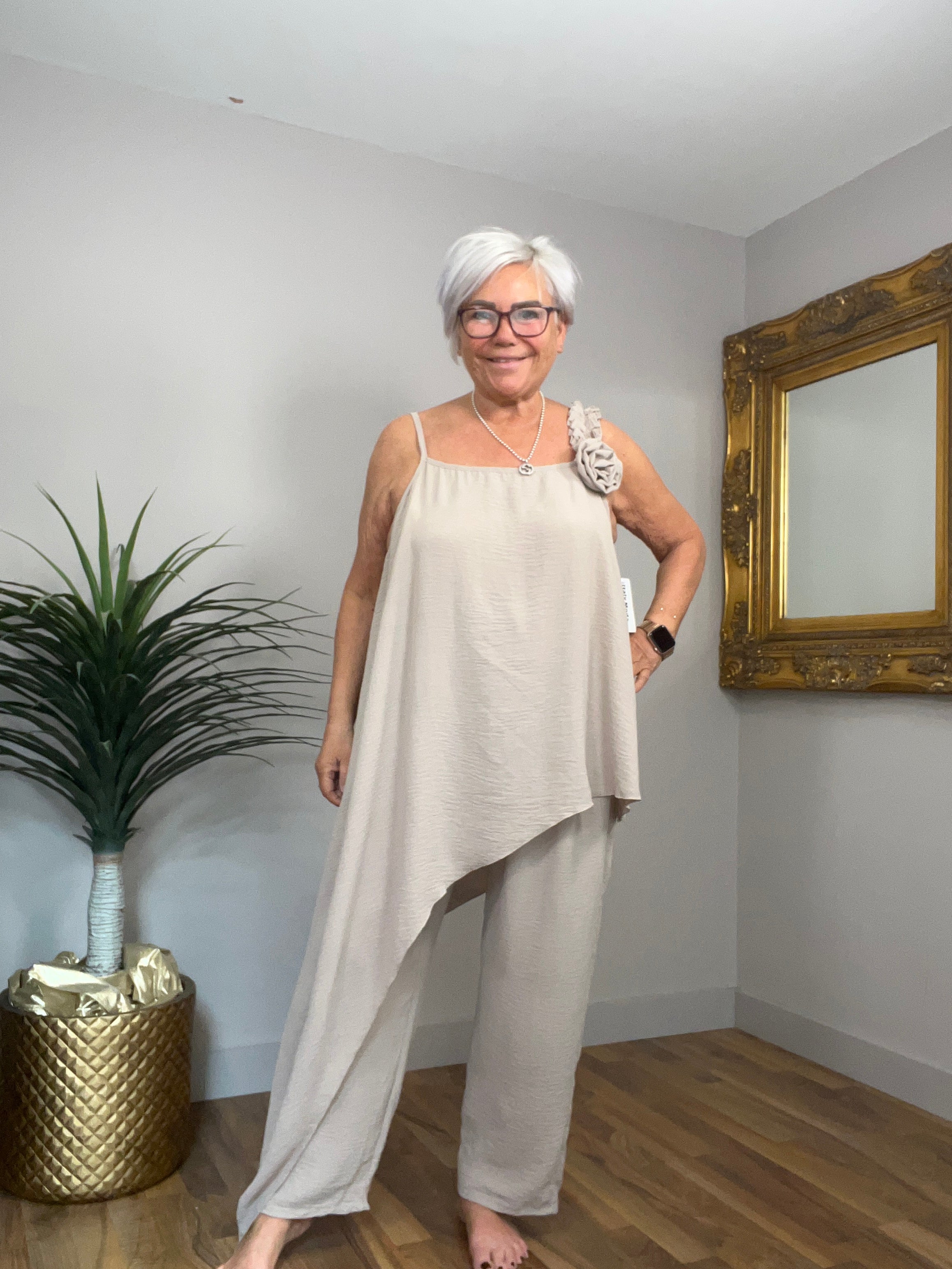 🔥 Sale No Return - Stunning Corsage Asymetric Top (Top Only)