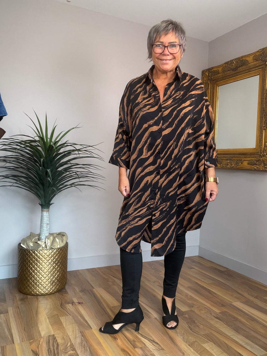 🔥Sale No Return - Black/Caramel Animal Shirt/Tunic Dress