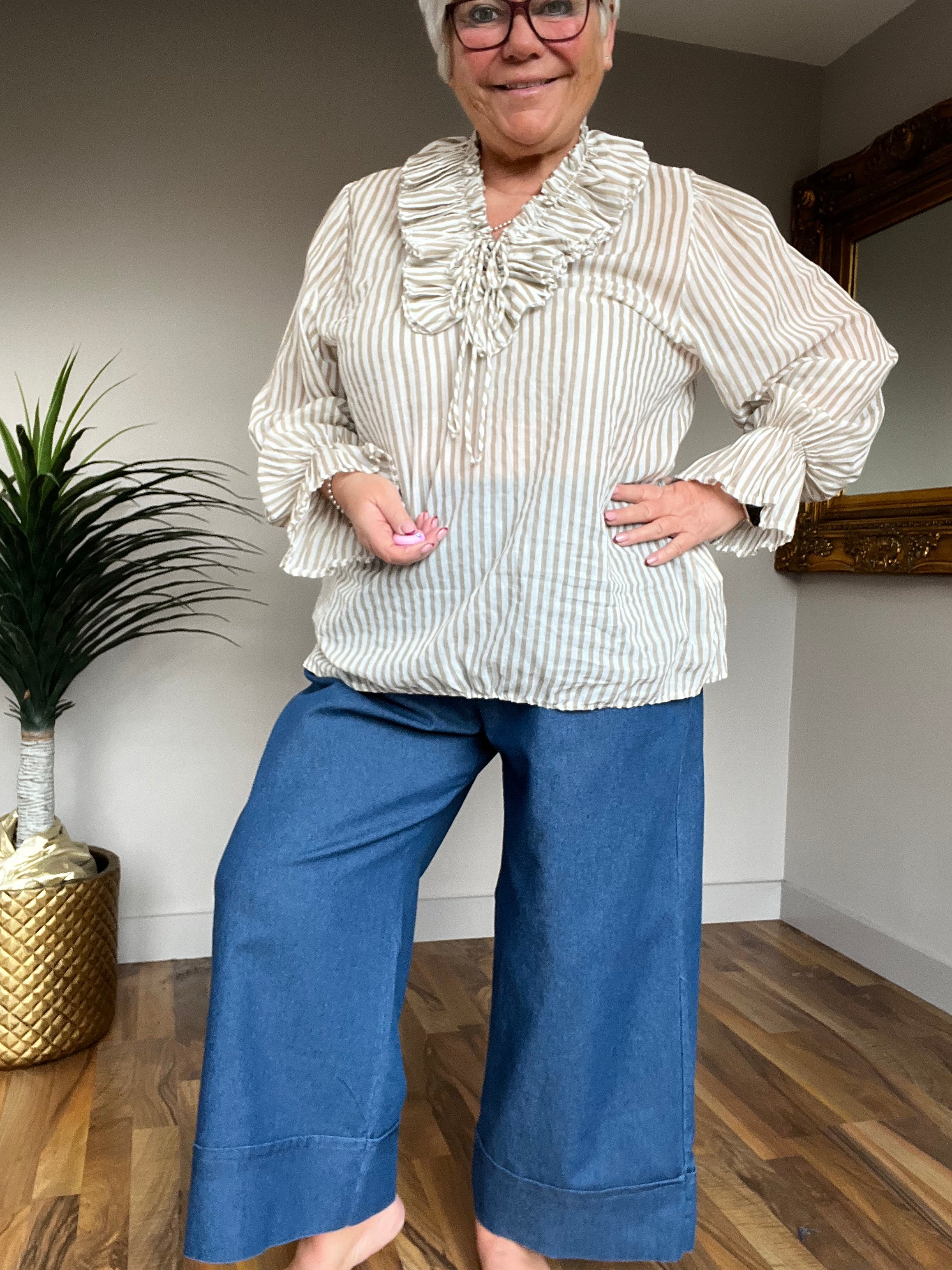 🔥 Sale No Return - Florence Frill Shirt