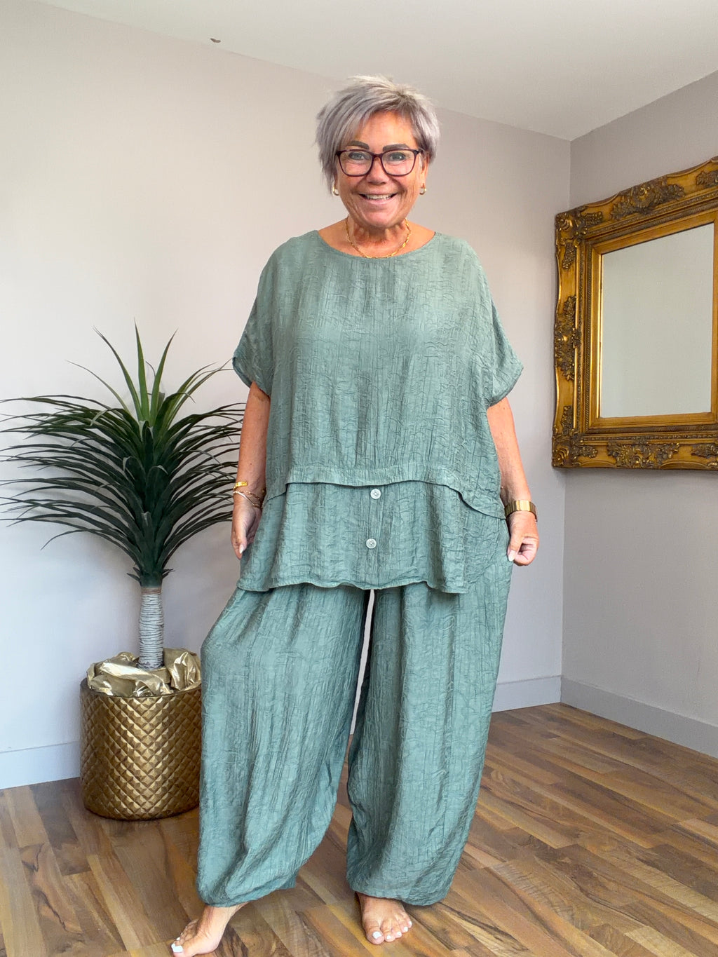 Willow Embroidered Barrel Pants (matching top available )