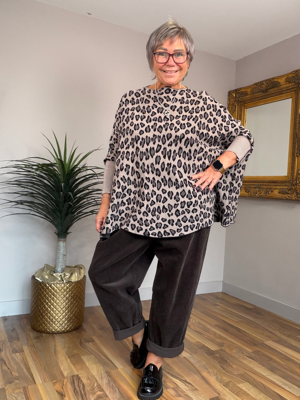 Luxury  Leopard Print Knit Top