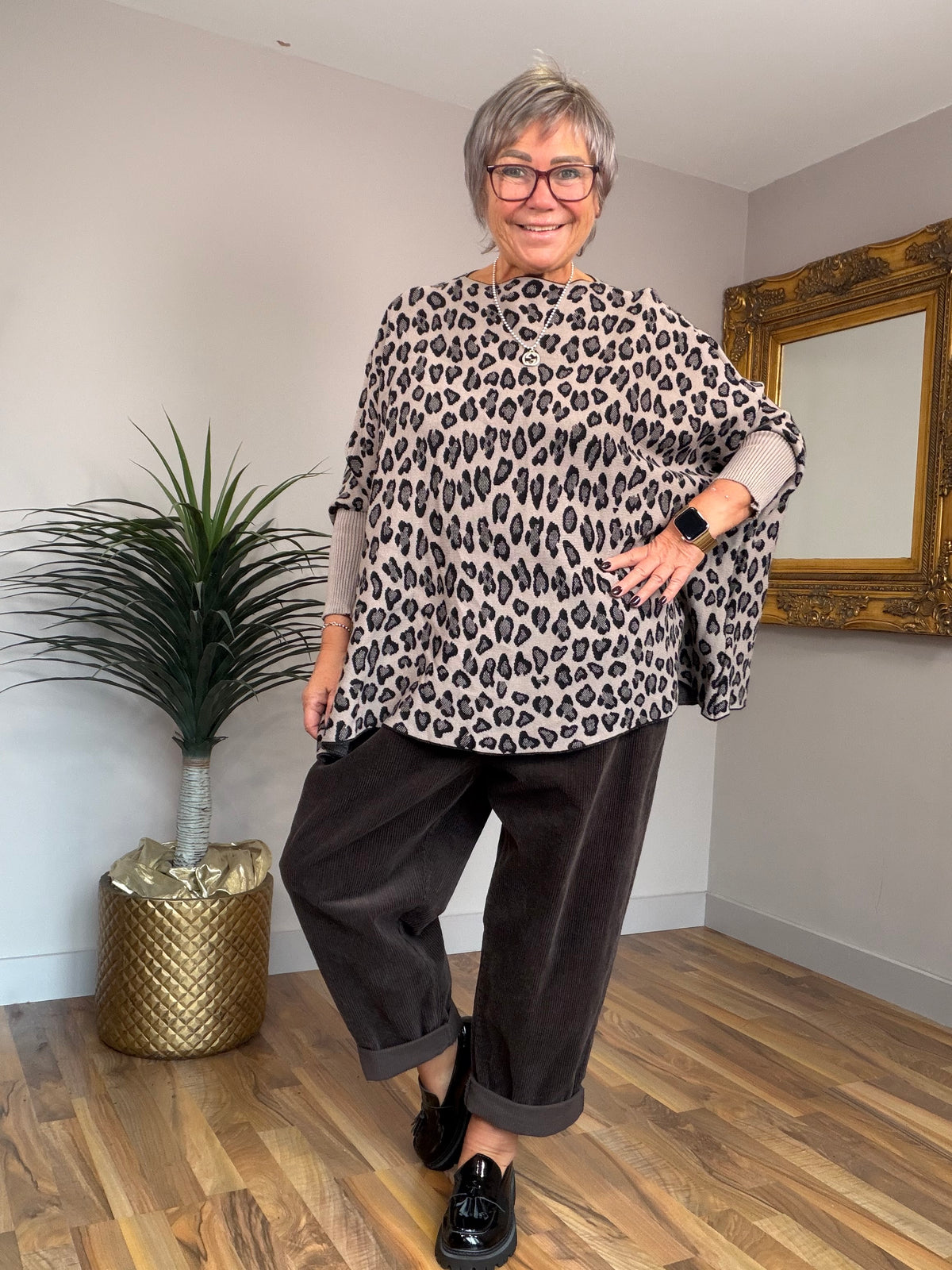 Luxury  Leopard Print Knit Top