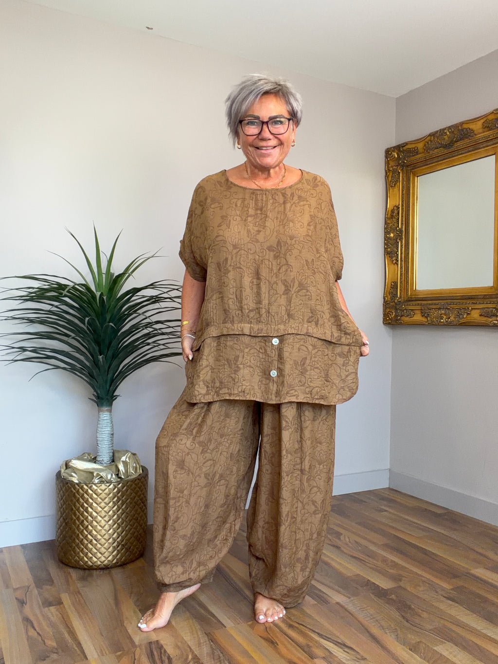 Willow Embroidered Barrel Pants (matching top available )