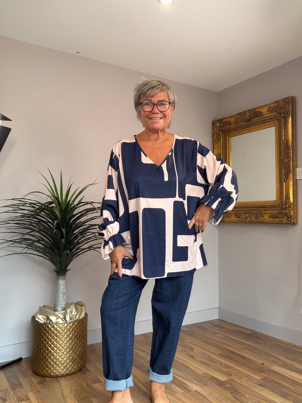 🔥Sale No Return - Monochrome Lightweight Top