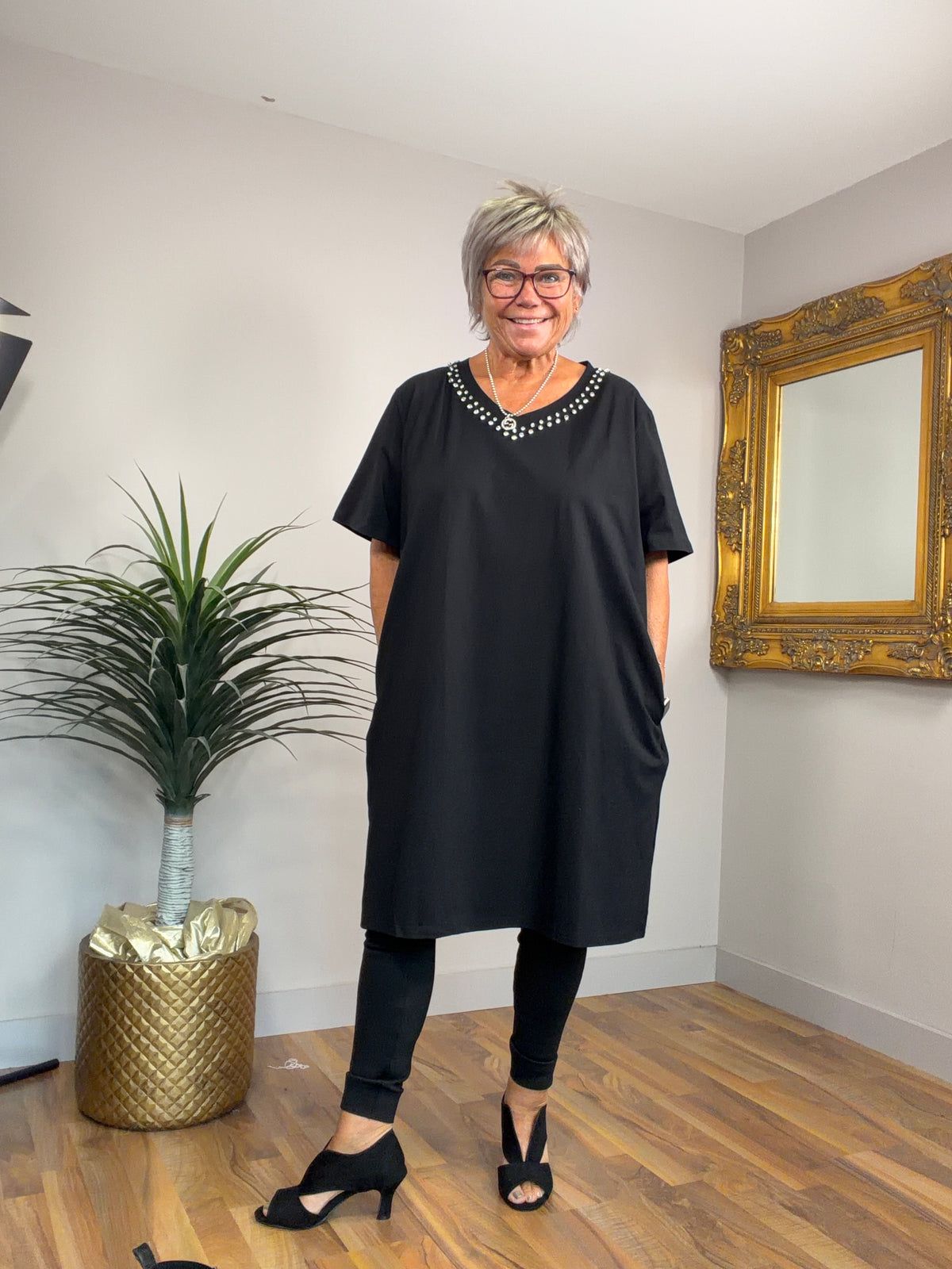🔥 Sale No Return - Jersey Diamonte V Neck Dress/Tunic