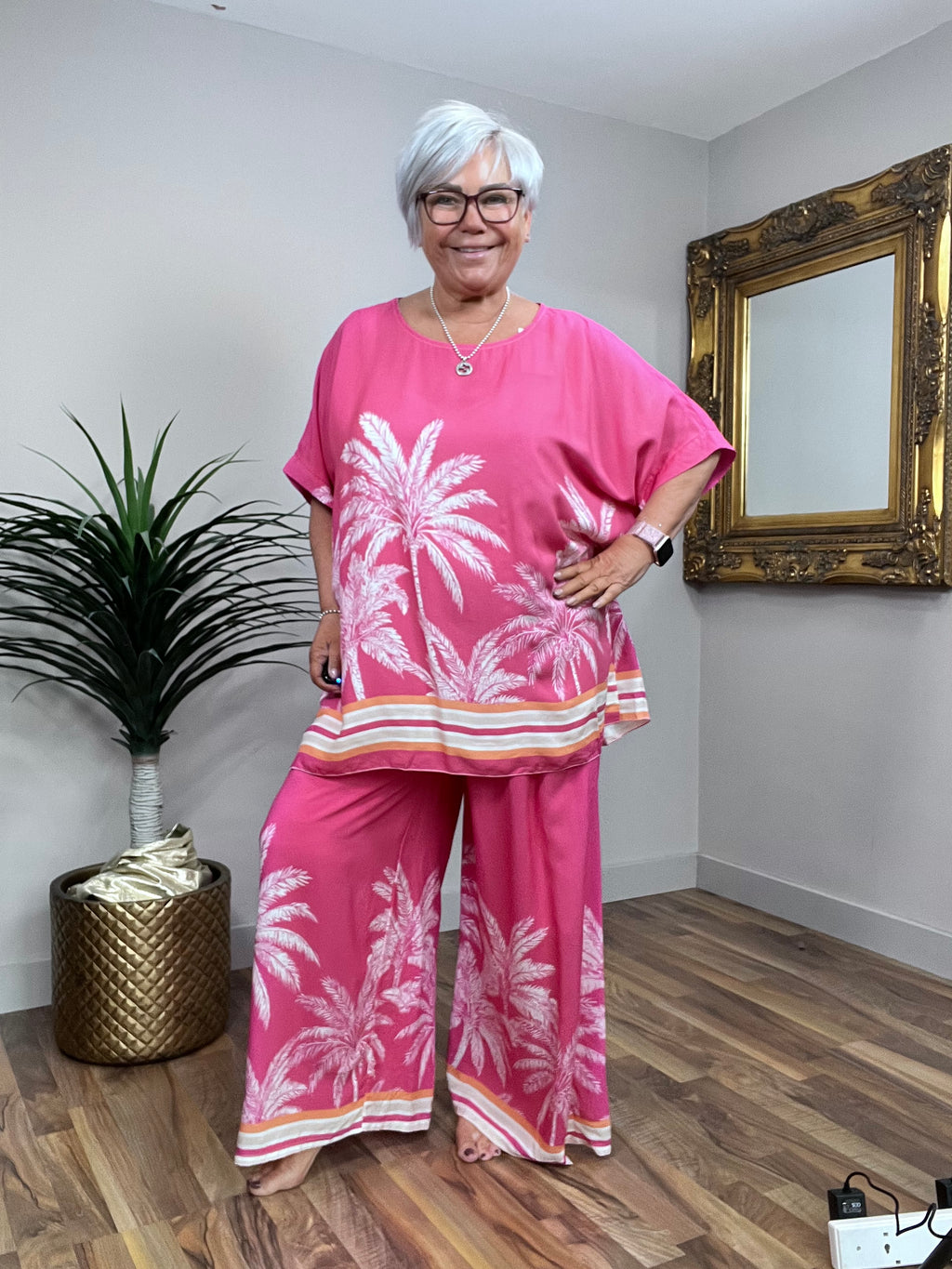 🔥 Sale No Return - Palm Oversized Top Only