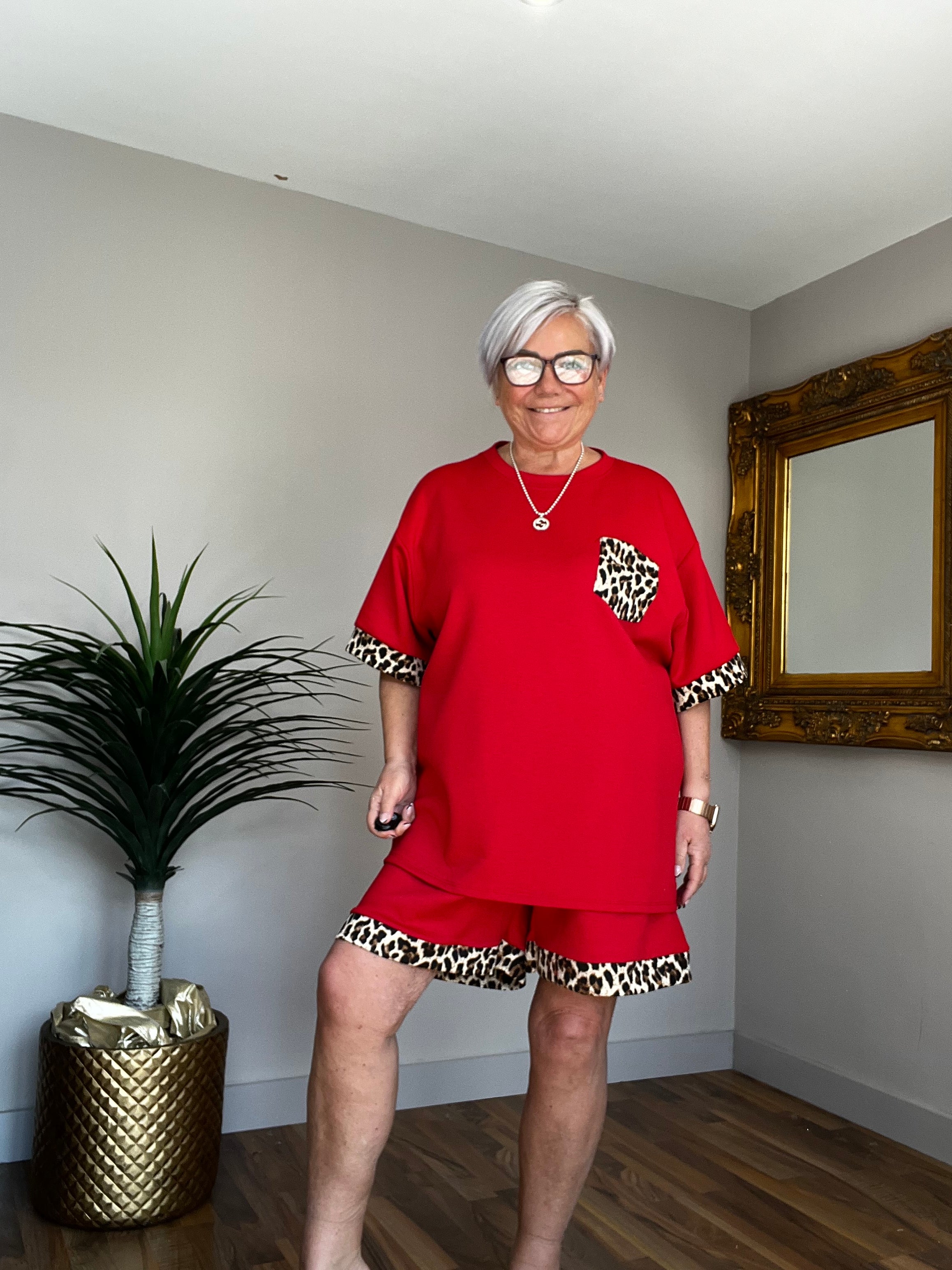 🔥 Sale No -,Return Scuba Animal Print Short Co ord