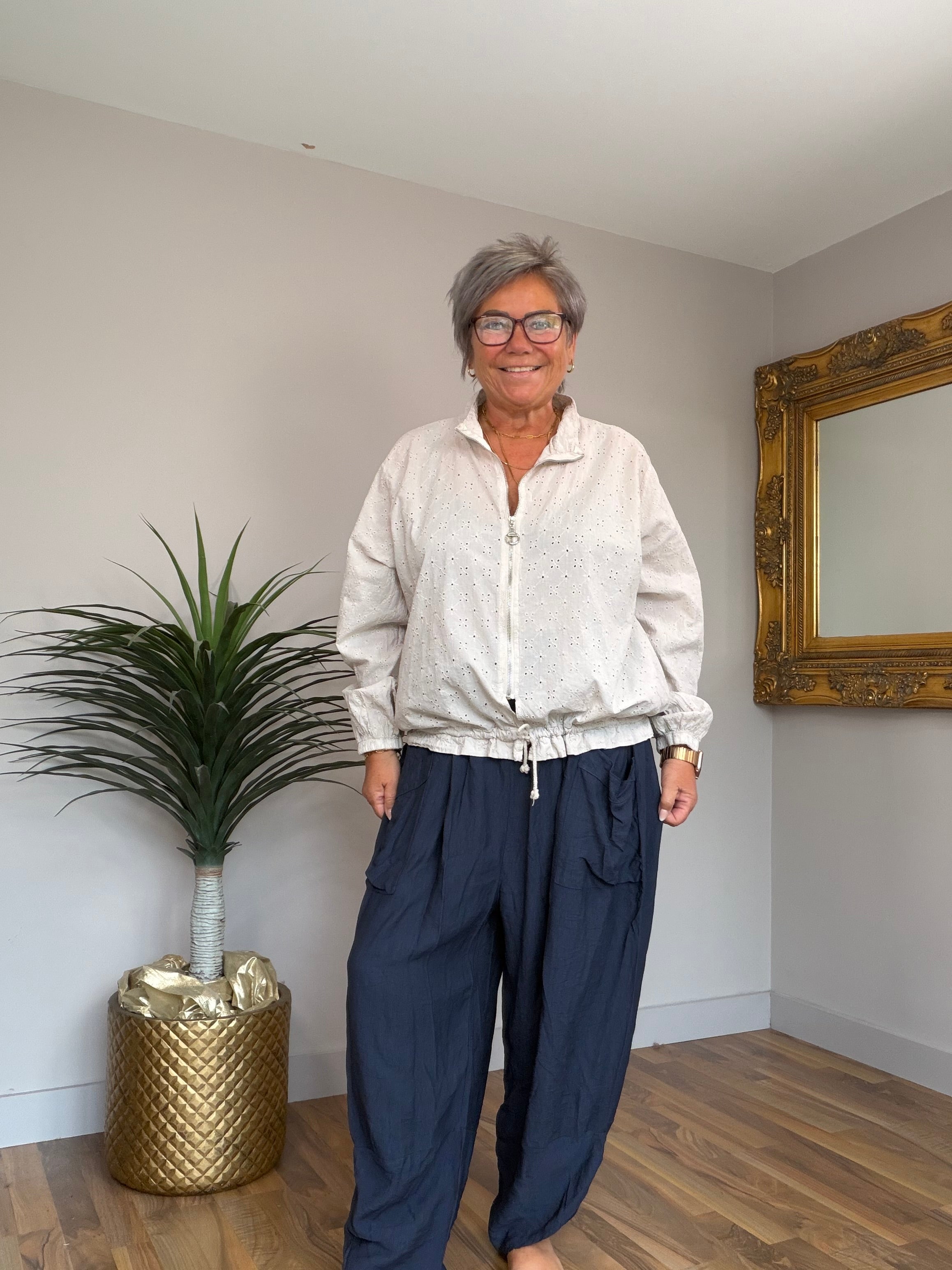 Plain Tulip Pants