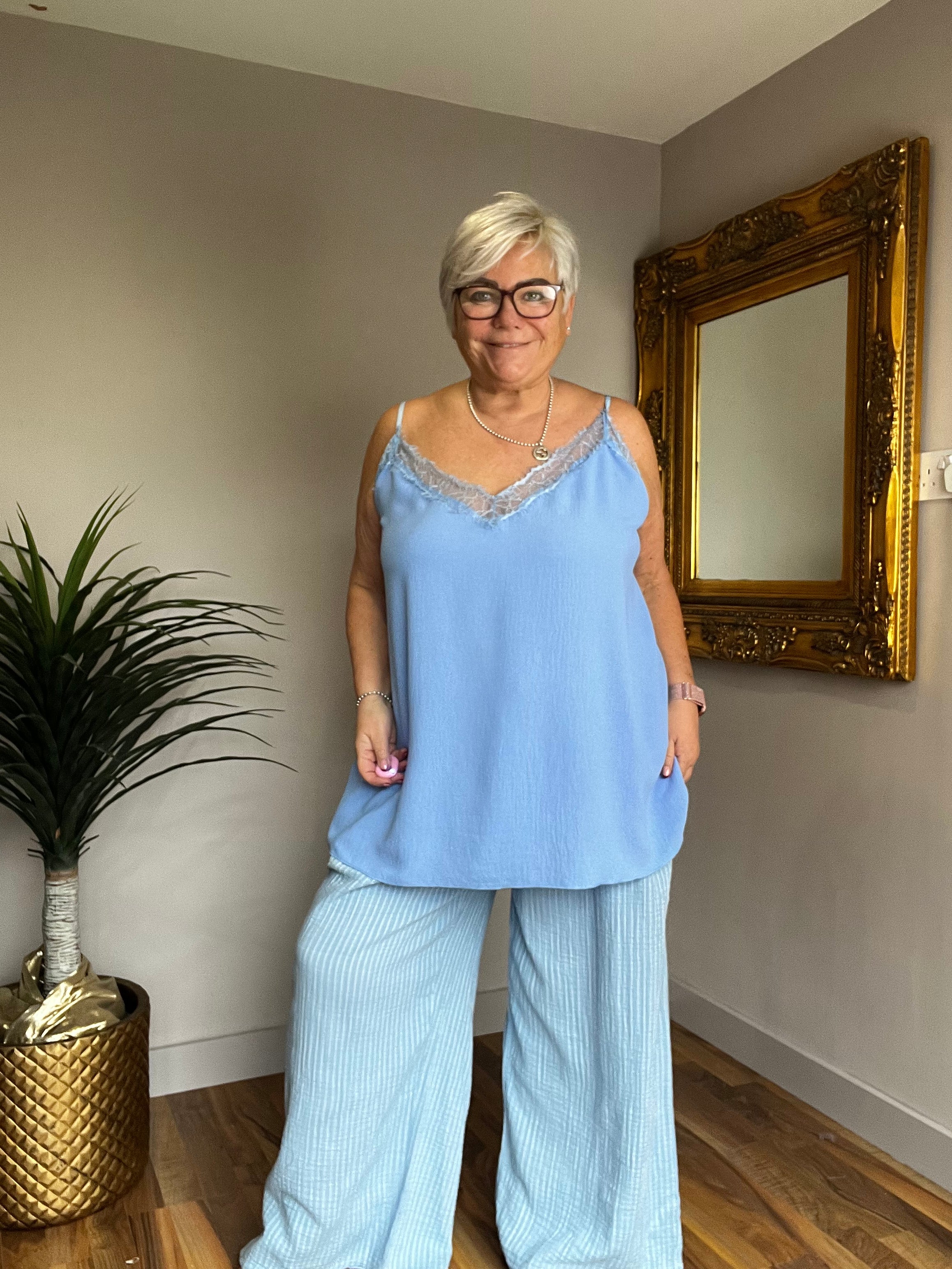 🔥 Sale No Return - Lace Cami