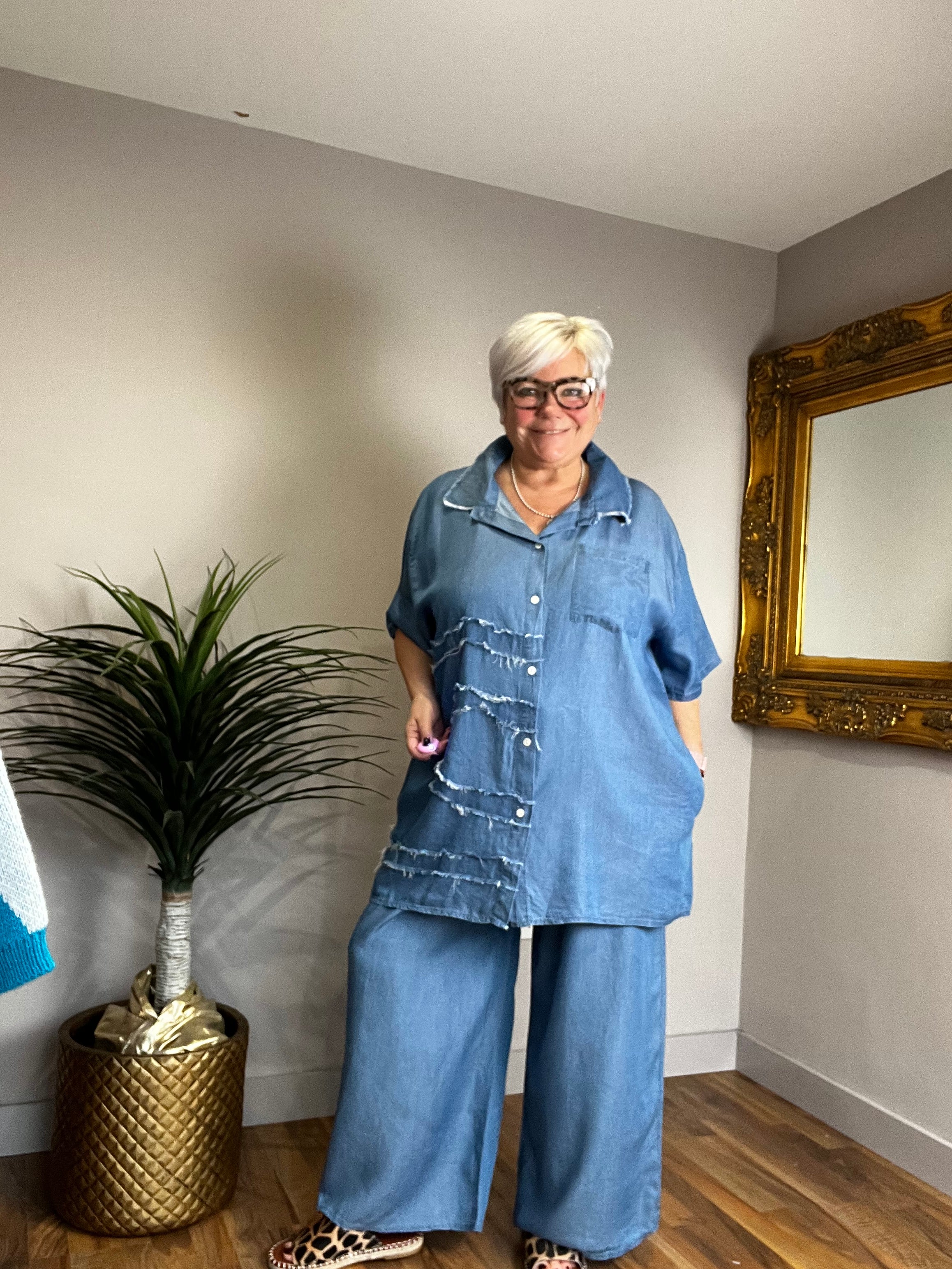 🔥 Sale No Return - Chambray Frayed Edge Shirt