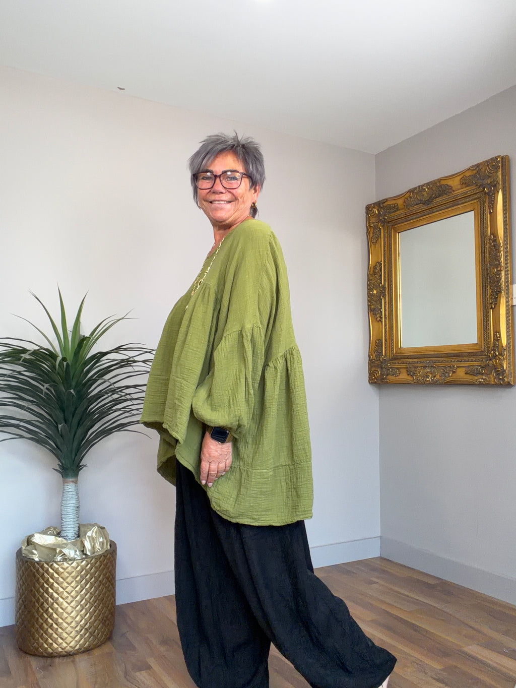 Pattie Plain Cotton Smock Style top