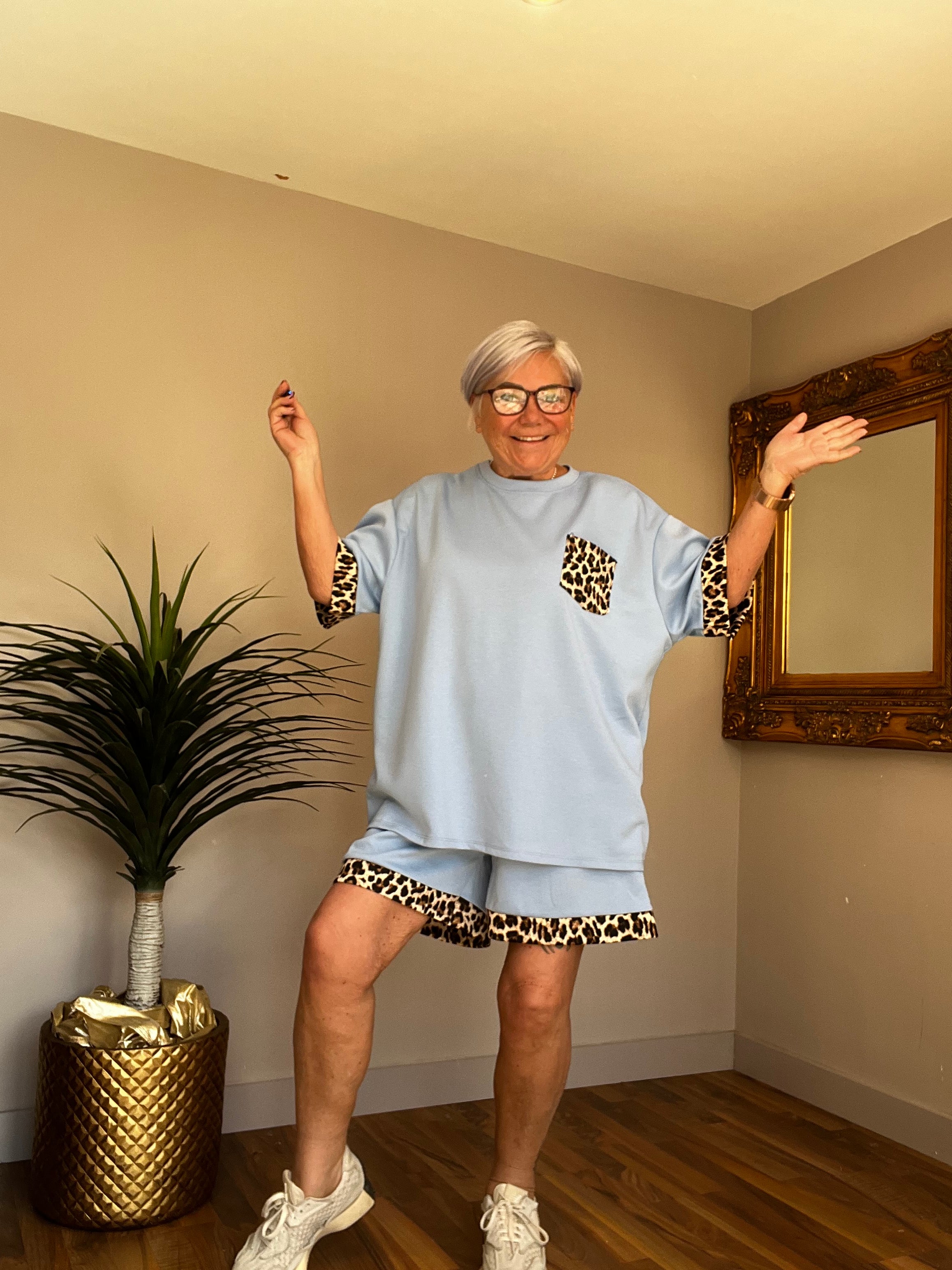 🔥 Sale No -,Return Scuba Animal Print Short Co ord