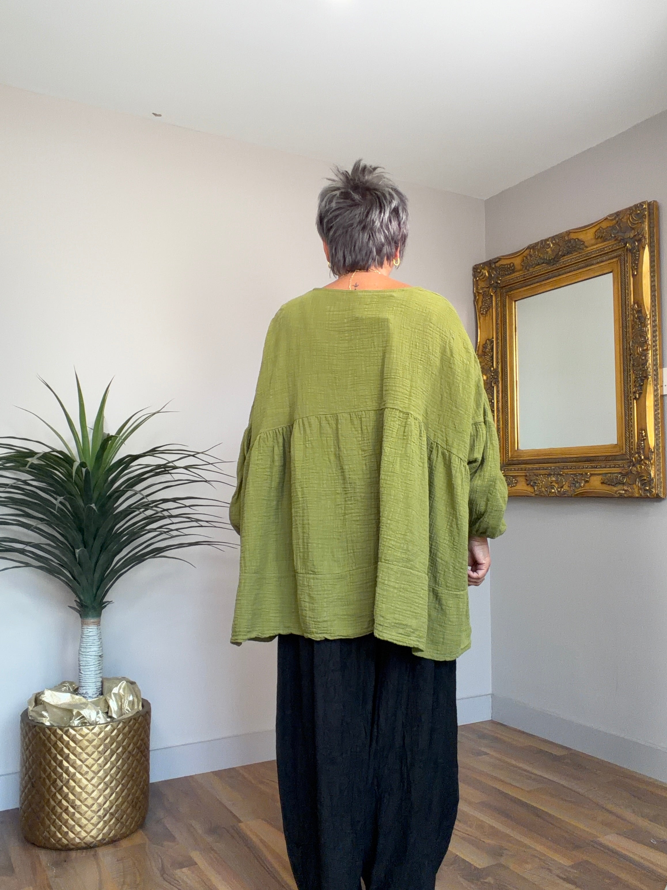 Pattie Plain Cotton Smock Style top