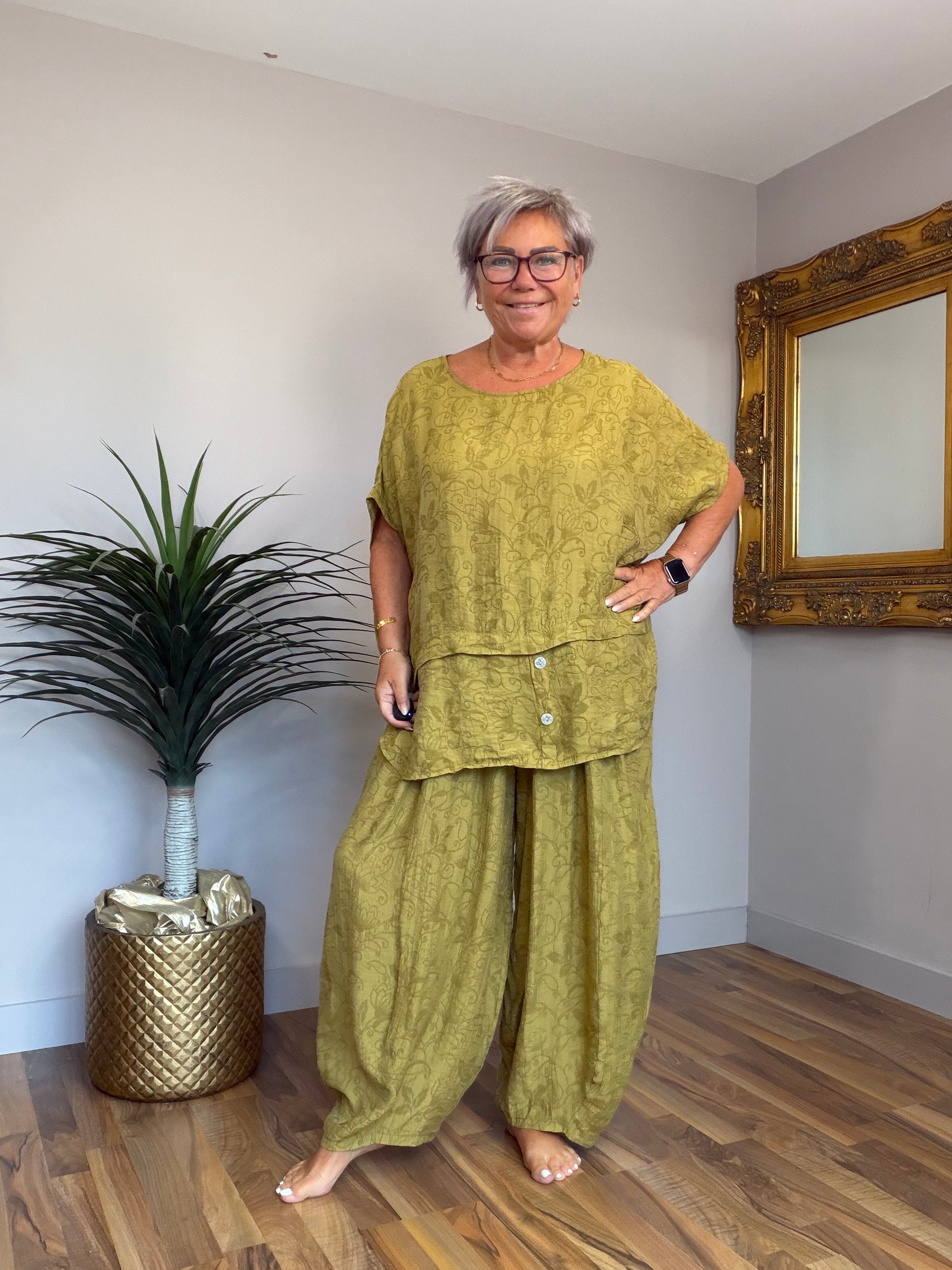 Willow Embroidered Barrel Pants (matching top available )
