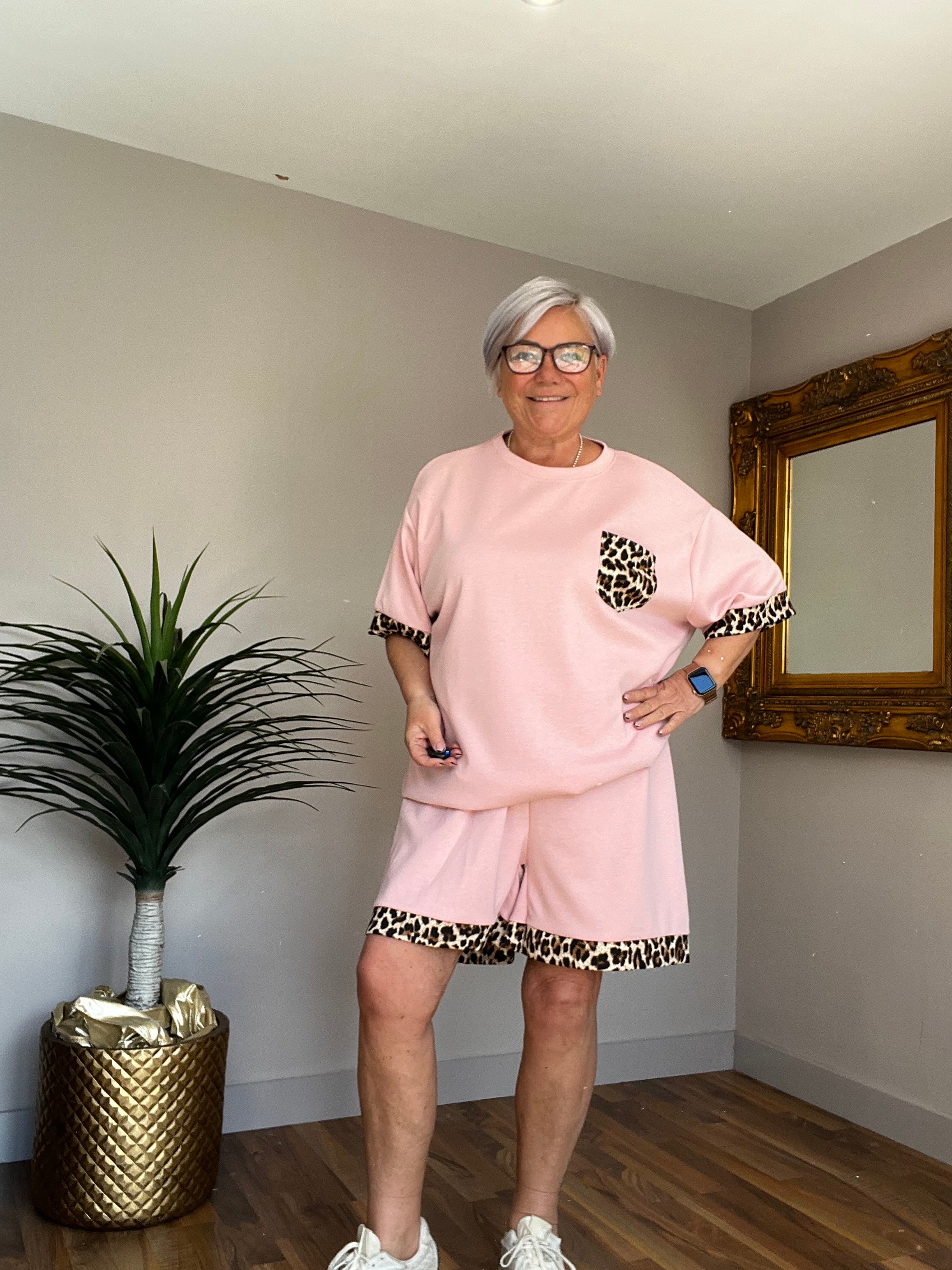 🔥 Sale No -,Return Scuba Animal Print Short Co ord