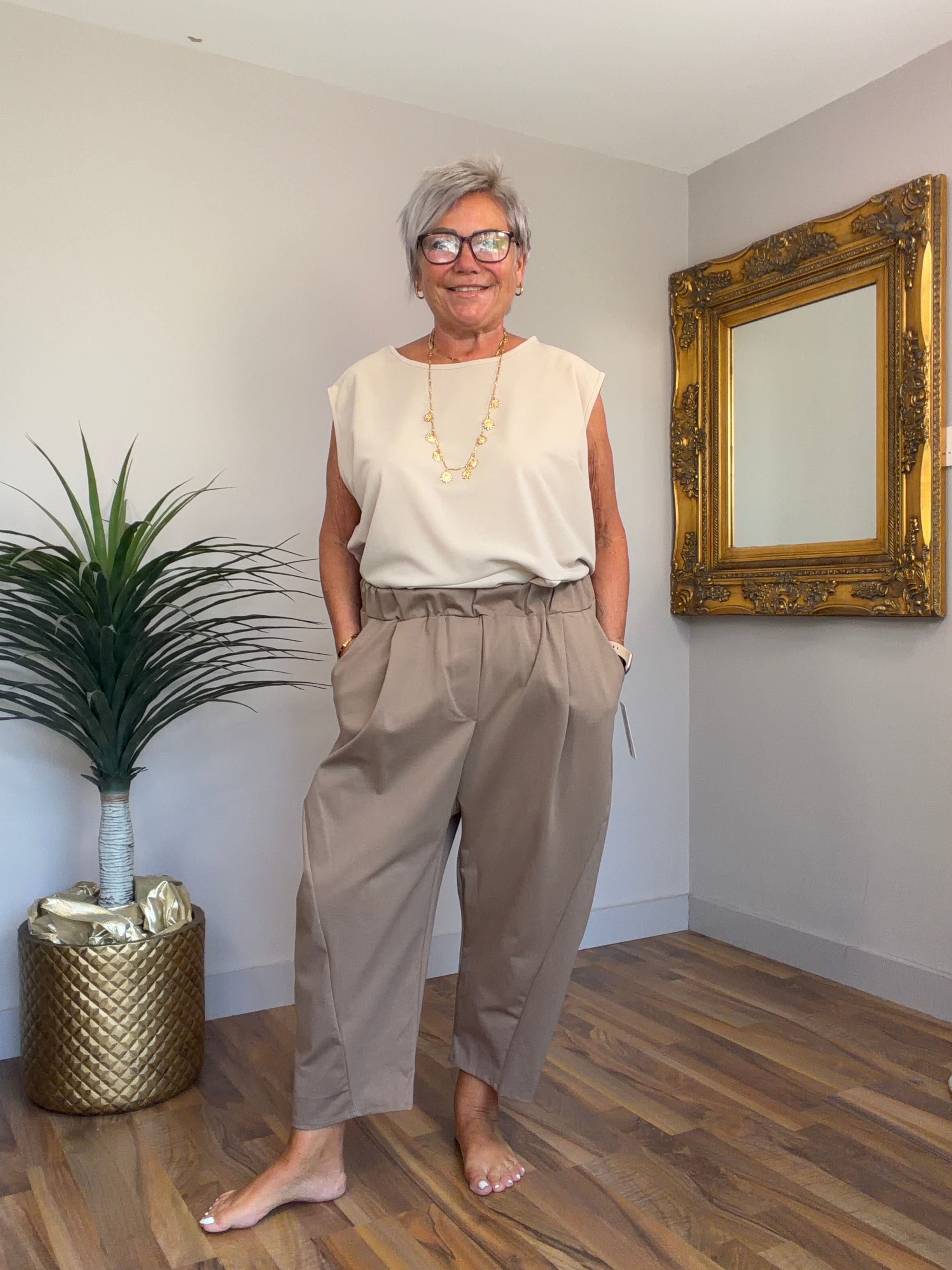 3/4 Barrel Leg Stretch Pants ( buy 2 for £45)