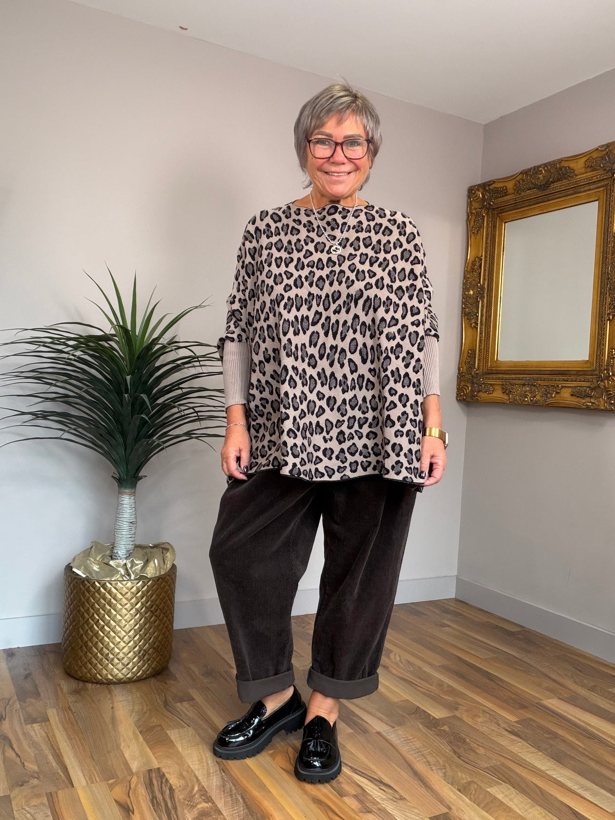 Luxury  Leopard Print Knit Top
