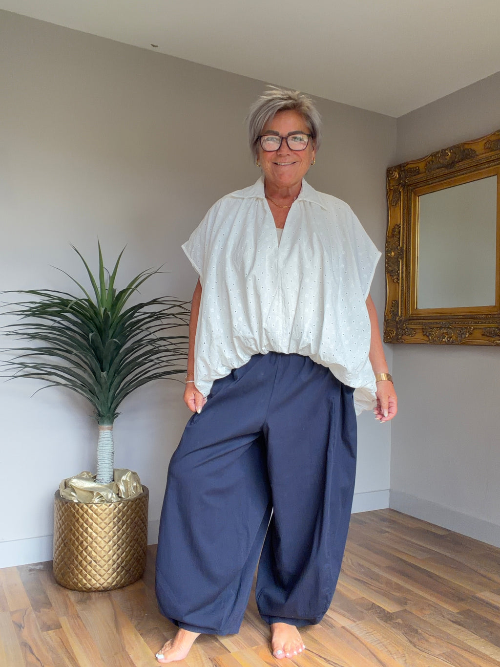 Ecru Broiderie Anglaise Puff  Hem Top