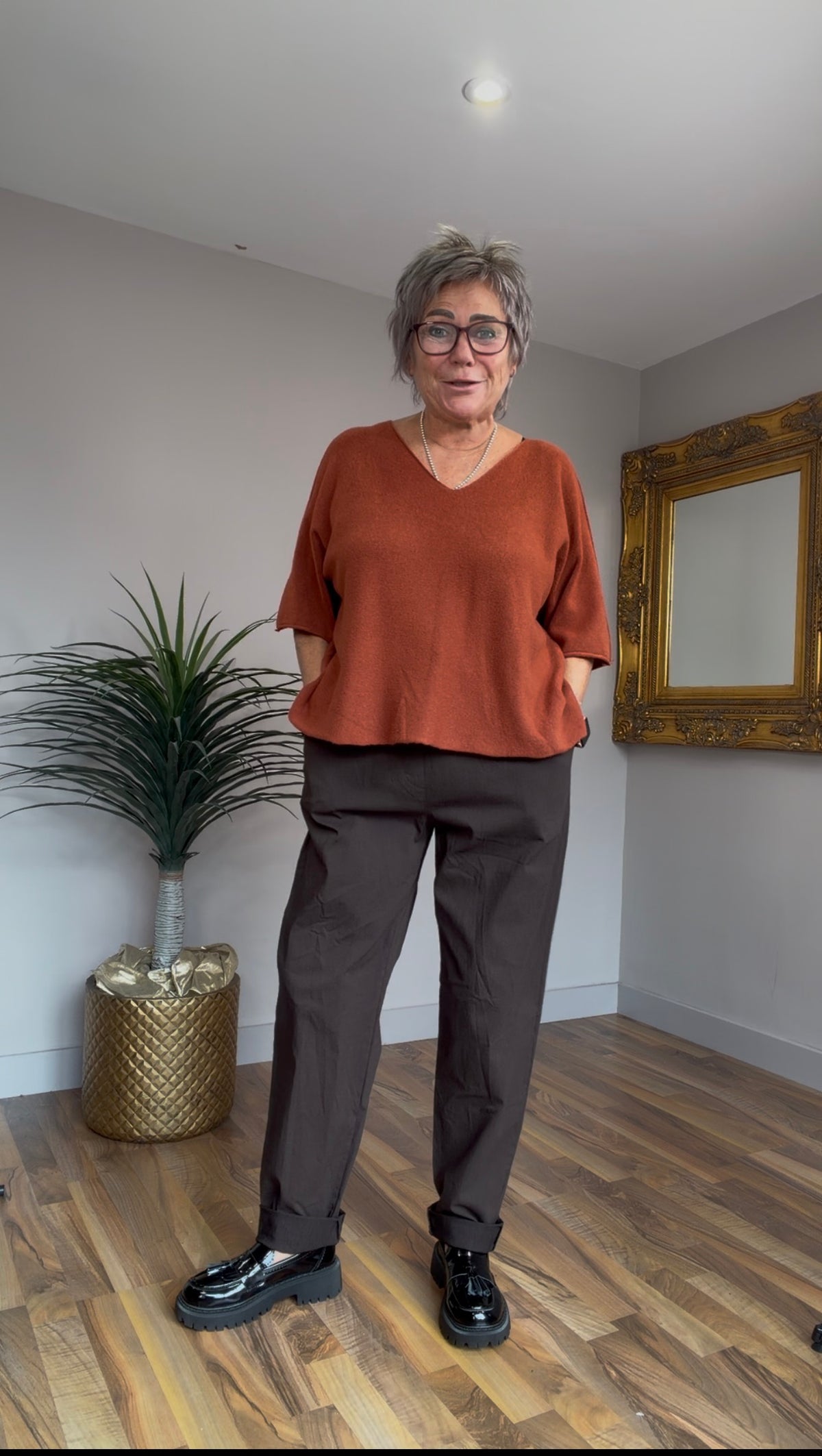 Magic Pants Size 20-22